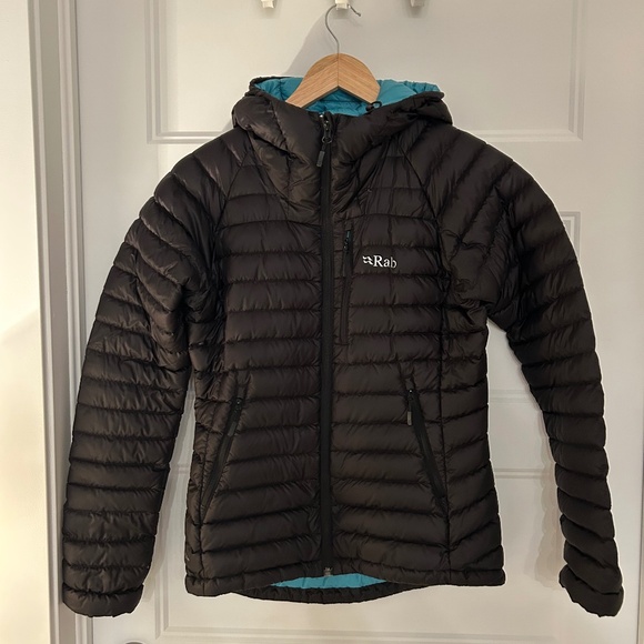 NEW - RAB Microlight Alpine Down Jacket – Small - ($432 Retail) - Picture 5 of 7